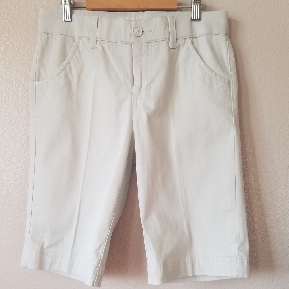 St. John's Bay khaki shorts